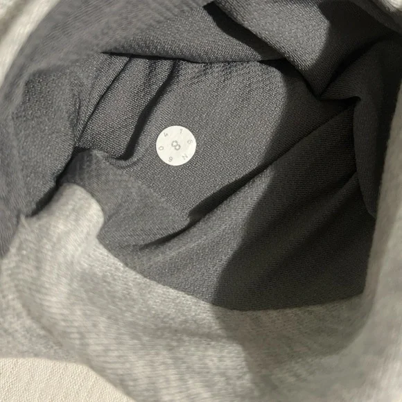 Lululemon grey zip up jacket - Picture 8 of 8